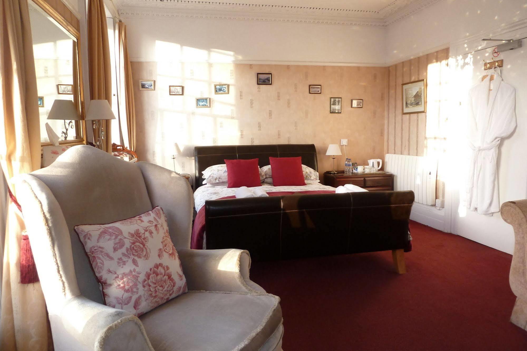 Buckingham House Bed and Breakfast Mevagissey Buitenkant foto