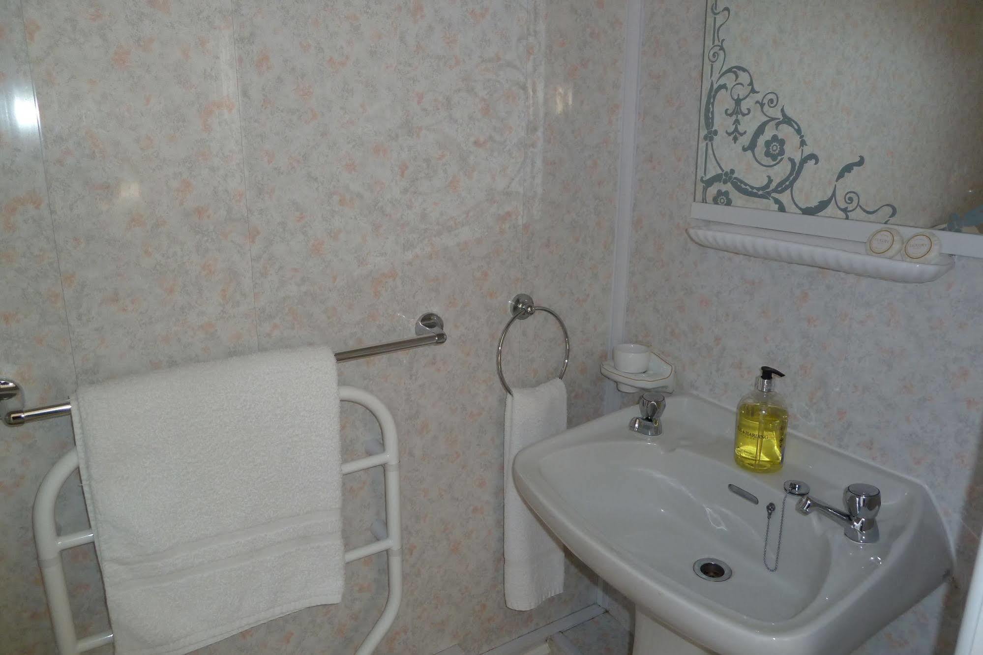 Buckingham House Bed and Breakfast Mevagissey Buitenkant foto